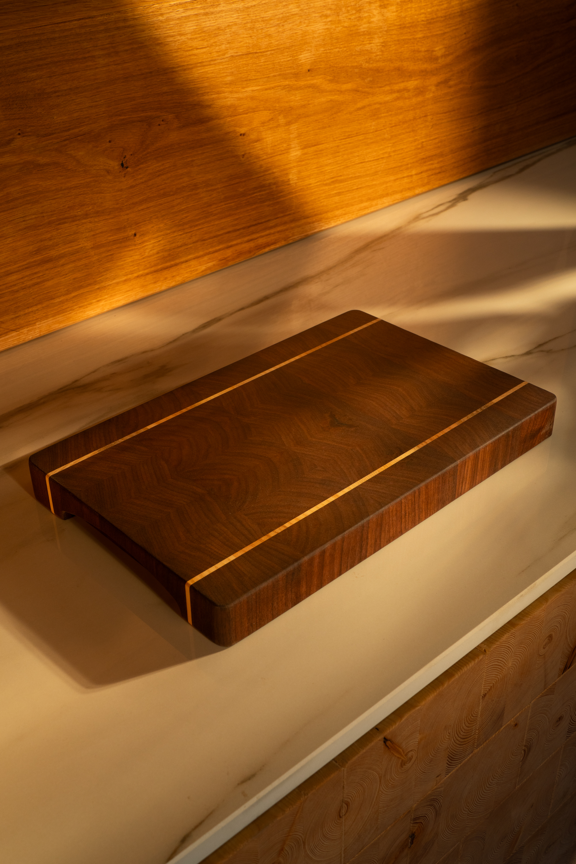 Schneidebrett schräg von oben